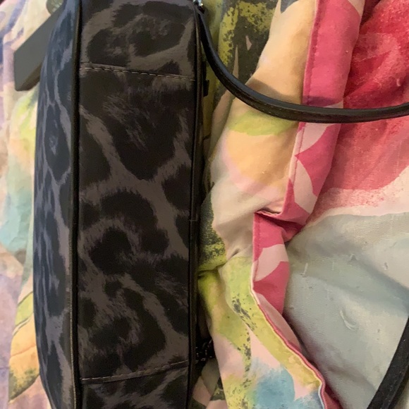 NWOT Michael Kors Beautiful Camera Bag Leopard New fun bag with chain strap. - Picture 10 of 11